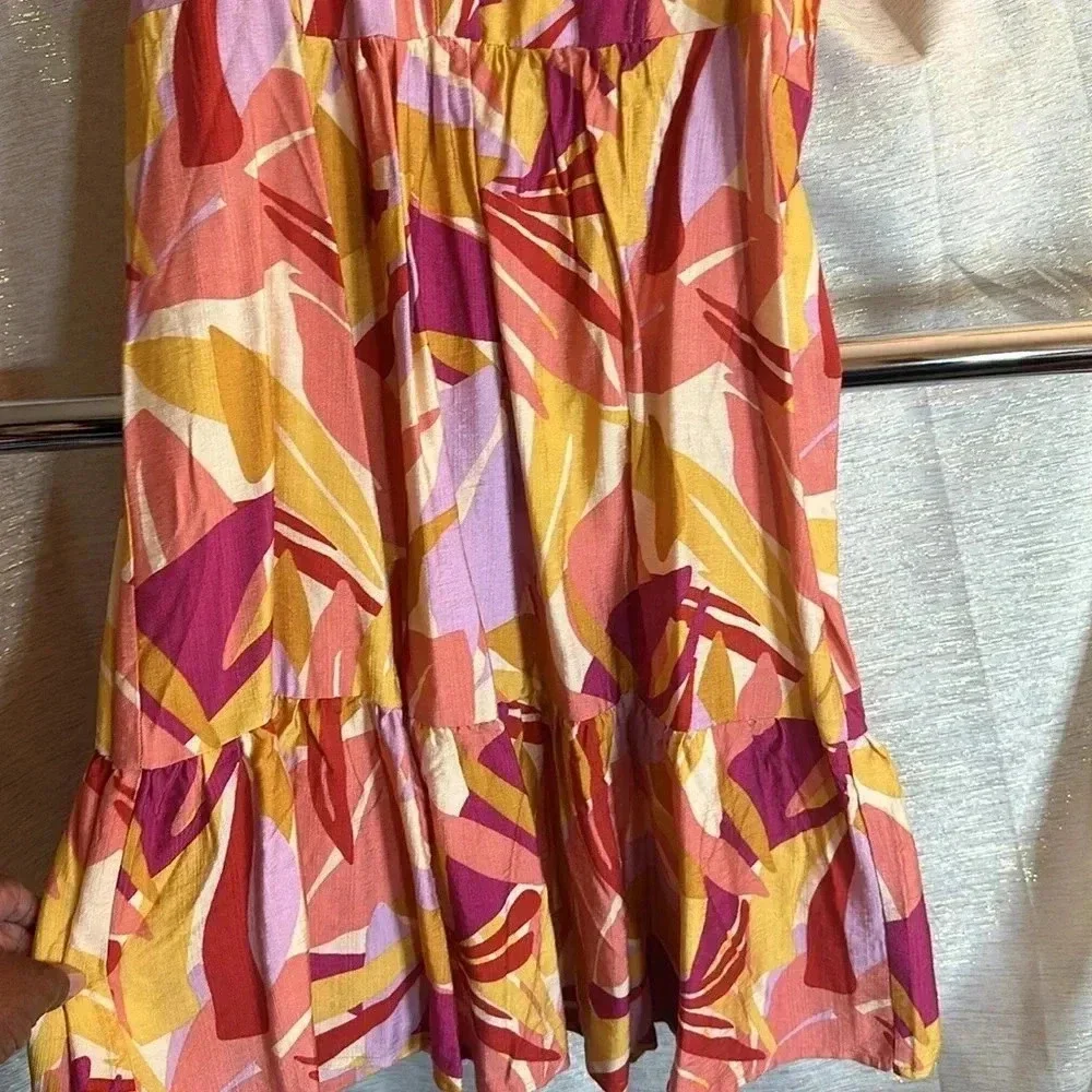 Colorful Dress - Picture 4 of 5